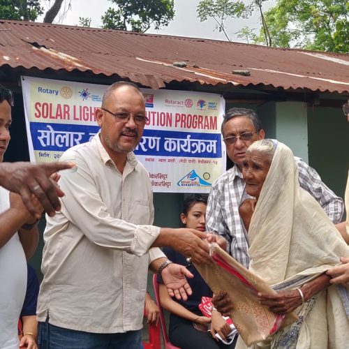 Solar-Light-Distribution-Program-Rotary-Club-of-Kakarvitta-37